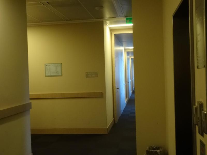 Superior Double Room with Balcony image 4