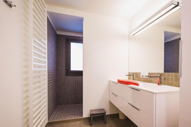 LOFT KEYWEEK contemporary Loft style Apartment in Biarritz City center - image 9