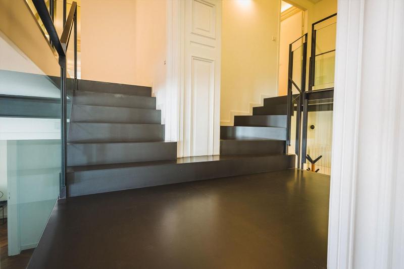 LOFT KEYWEEK contemporary Loft style Apartment in Biarritz City center - image 10