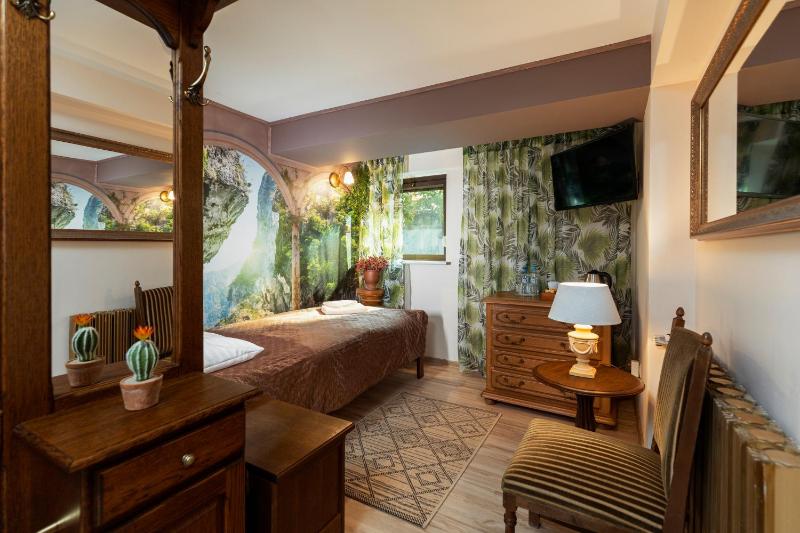 Villa Toscania-check in 24h - image 19