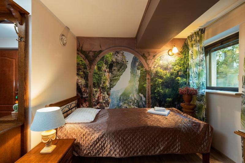 Villa Toscania-check in 24h - image 25