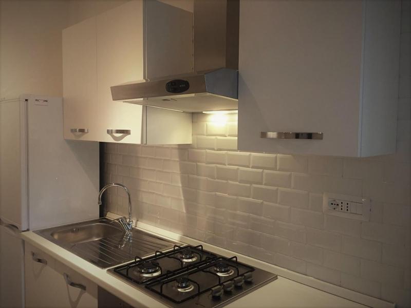 One-Bedroom Apartment image 3