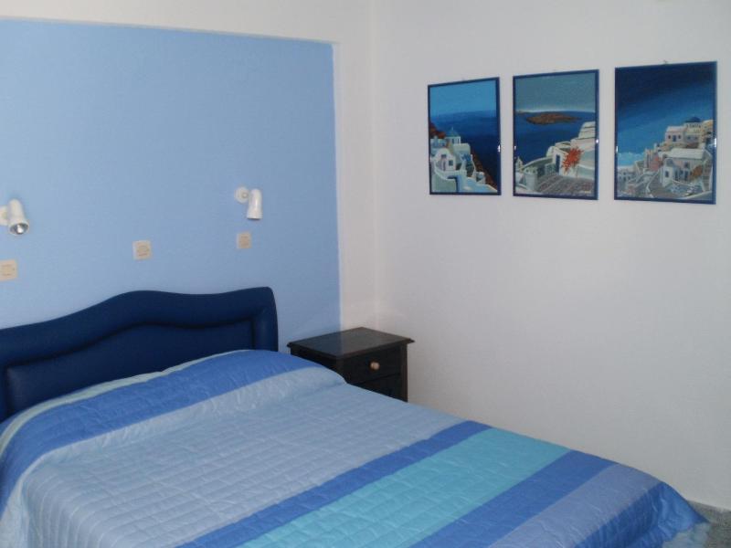 Double Room Lower Level image 2