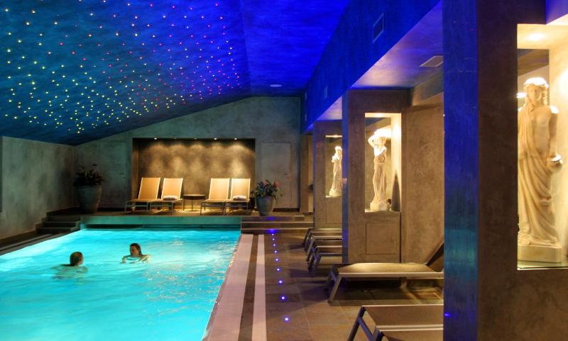 Single Room with Spa Access image 4