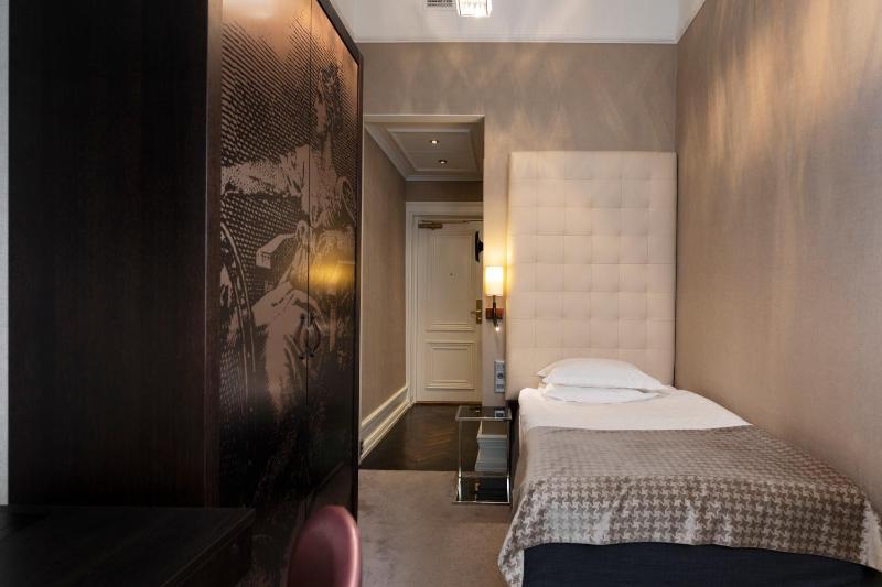 Economy Single Room image 4