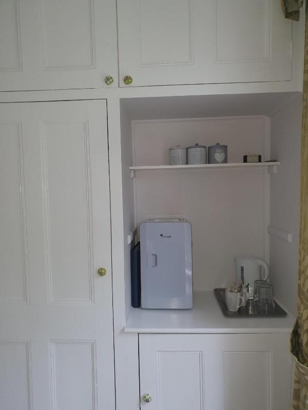Double Room with Private Bathroom image 3