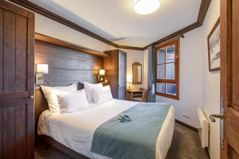 Superior One-Bedroom Apartment - access to the outdoor pool (4 people) image 1