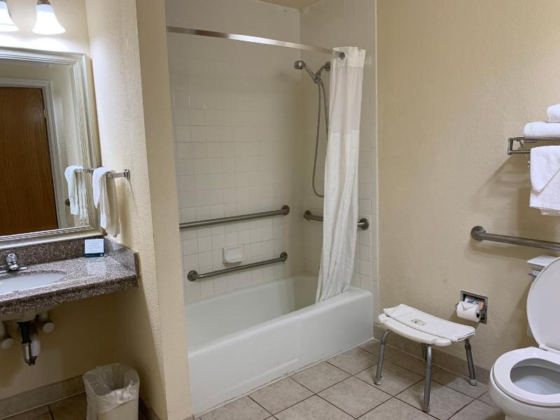 King Room - Disability Access/Non-Smoking image 2