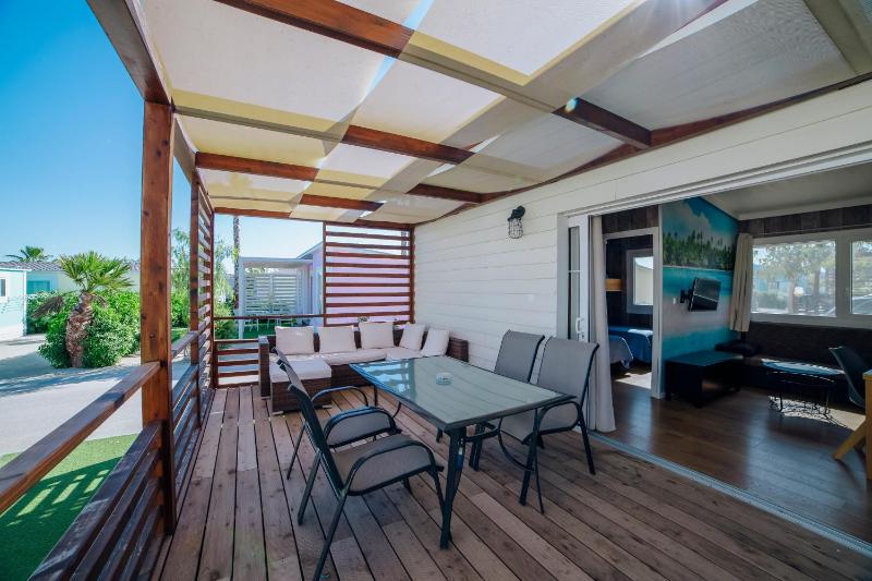 Superior Bungalow image 3