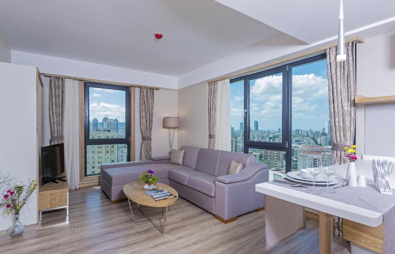 Suite image 3