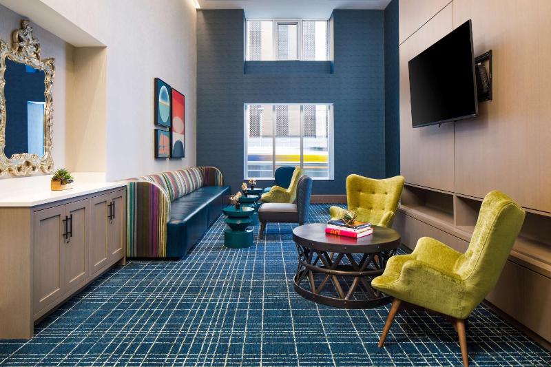 Hyatt Centric Downtown Minneapolis - image 6