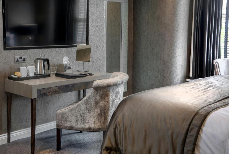 Standard Single Room image 3