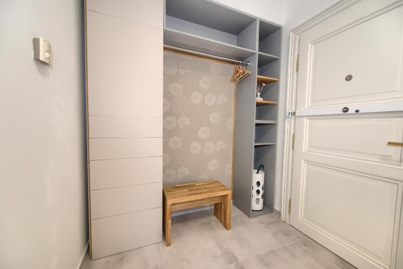 Superior One-Bedroom Apartment with Terrace and View image 4
