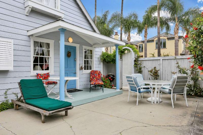 1106 Park Avenue - image 1