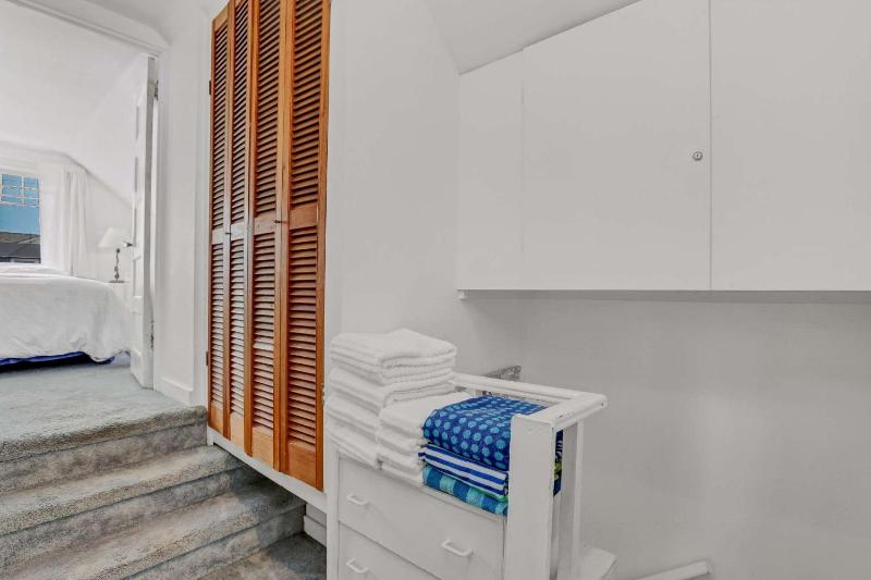 1106 Park Avenue - image 14