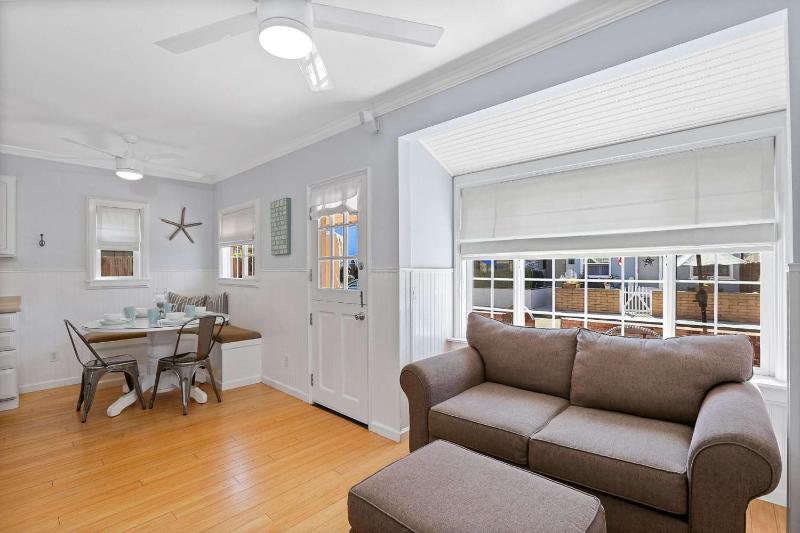 307 Thirty Fifth Street - image 7