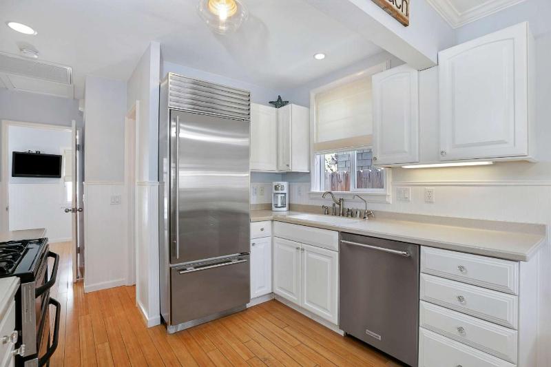 307 Thirty Fifth Street - image 35