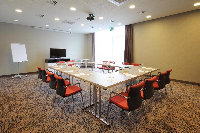 Holiday Inn Express Friedrichshafen By IHG - image 20