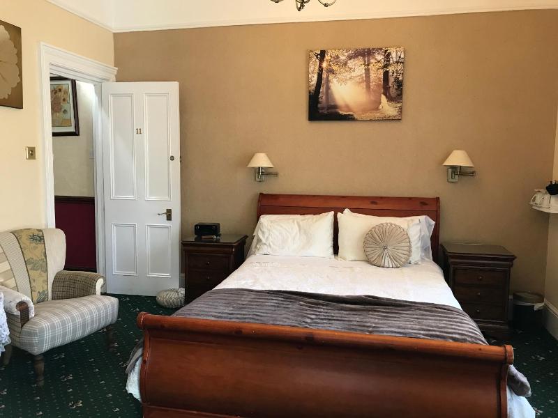 King Room image 2