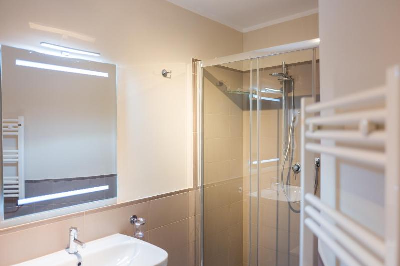 Budget Double or Twin Room image 3