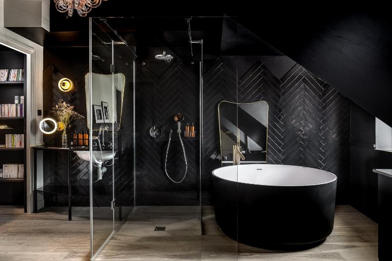 Deluxe Junior Suite image 3