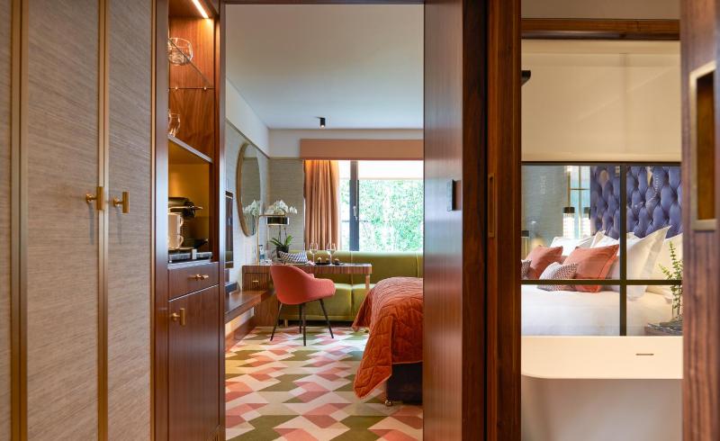 Superior Double Room image 4