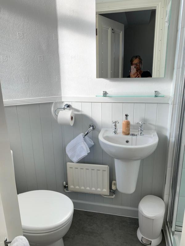 Kenilworth Guest House - image 18