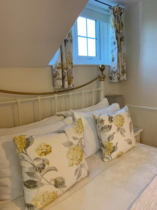 Kenilworth Guest House - image 3