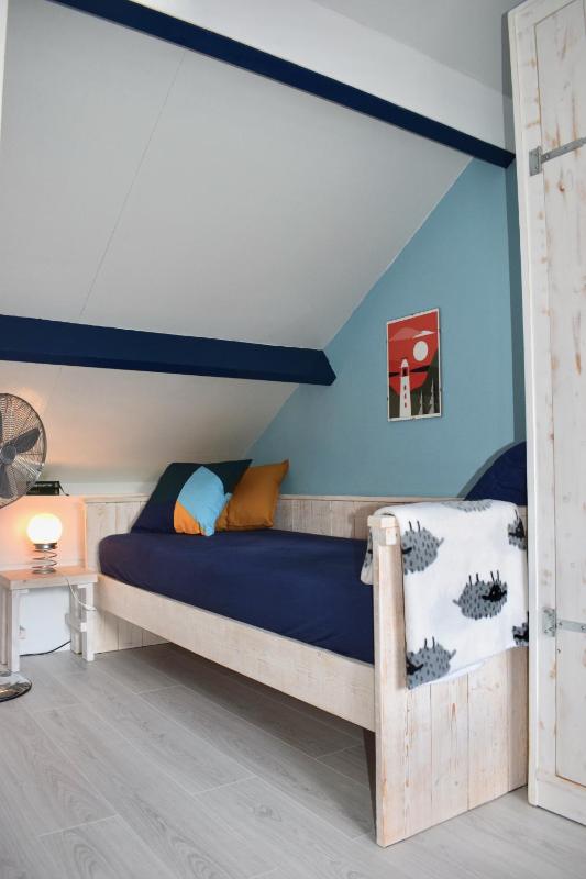 Double Room image 3