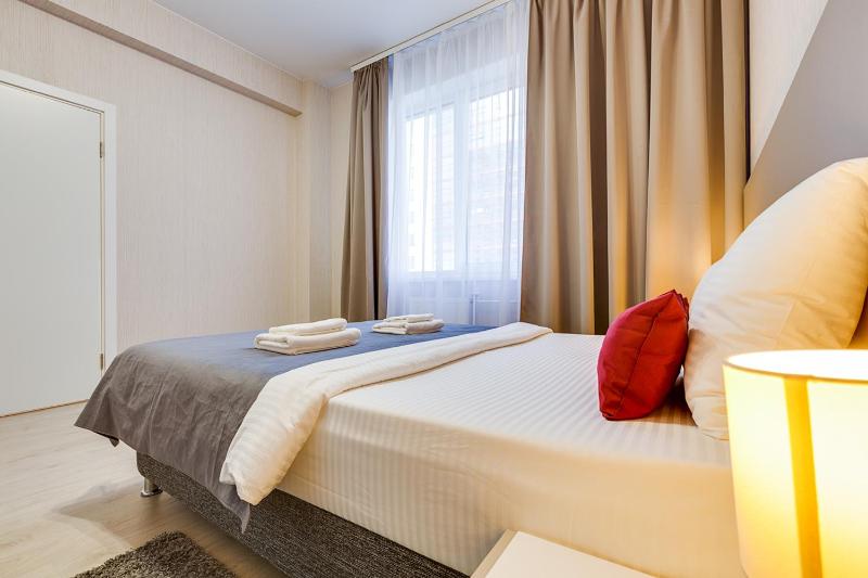 One-Bedroom Apartment image 2