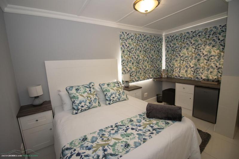 Standard Double or Twin Room image 1