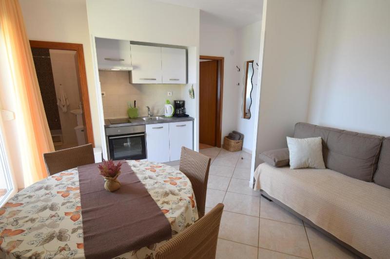 Apartments Josipa - image 12