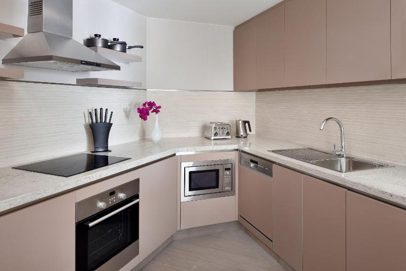 Royal Penthouse Suite image 3