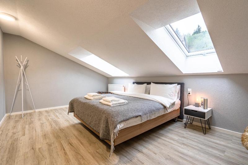 Apartment image 3