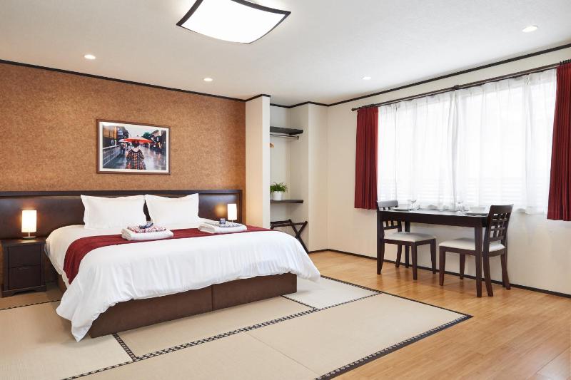 The Address Akakura - image 1