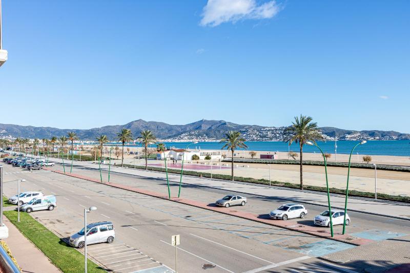 Apart-rent Apartamento Mirablau 0093 con vista al mar - image 34