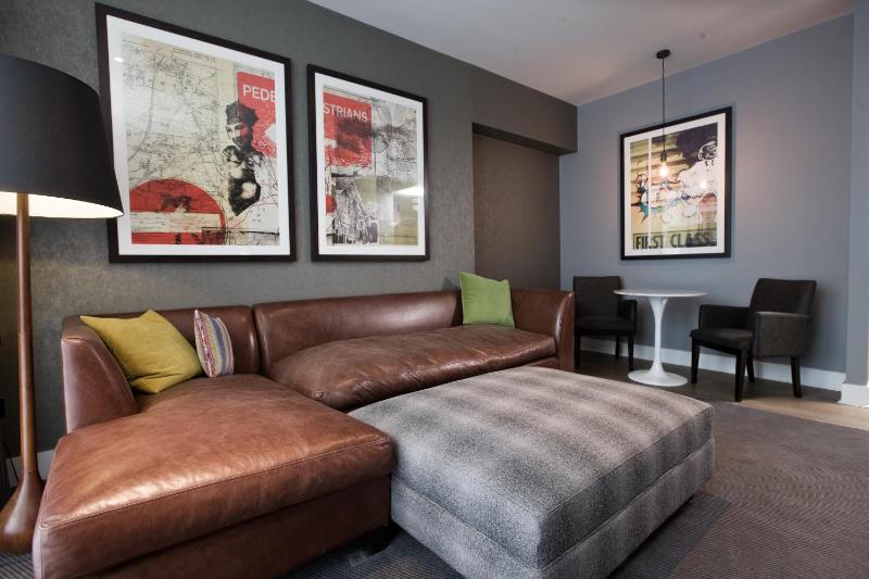 Junior Suite image 2