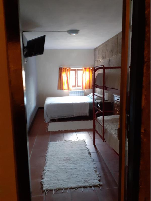 Double Room with Private External Bathroom image 2