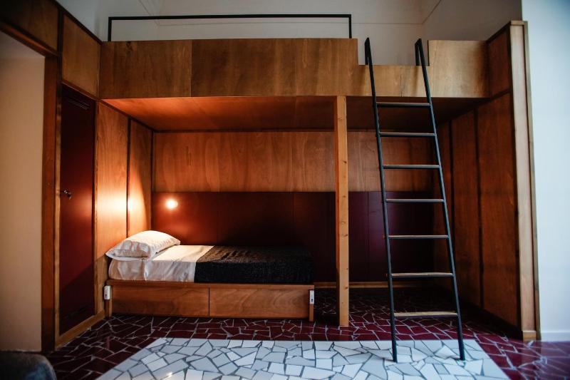 Bed in 5-Bed Mixed Dormitory Room image 3