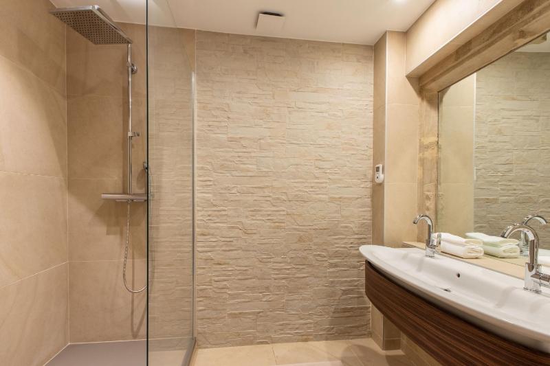 Superior Studio image 2