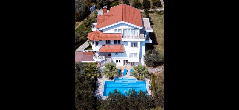 Villa with Private Pool image 3