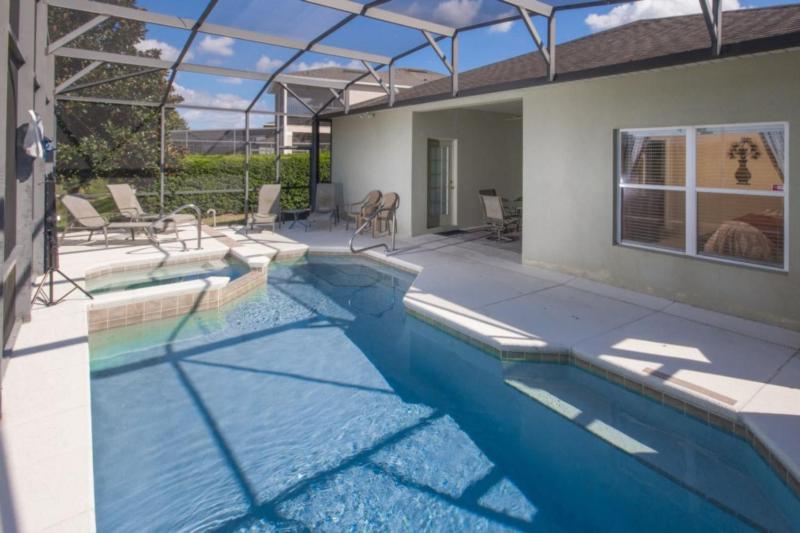 Holiday Home image 2