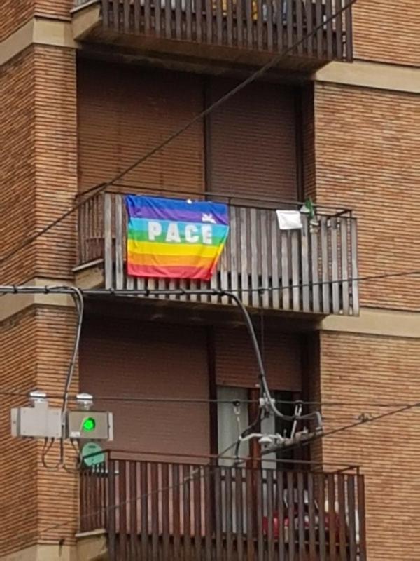 Triple Room with Shared Bathroom image 3