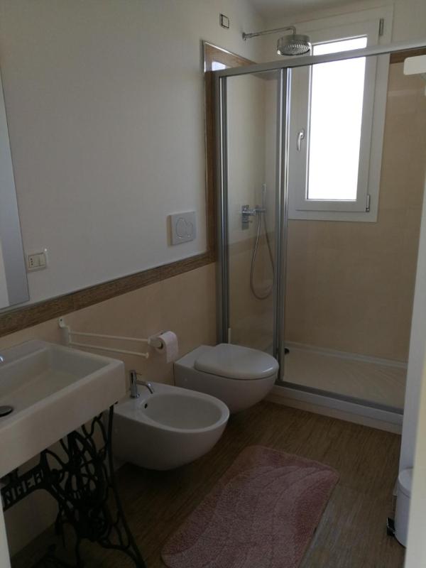 Double Room with Garden View image 2