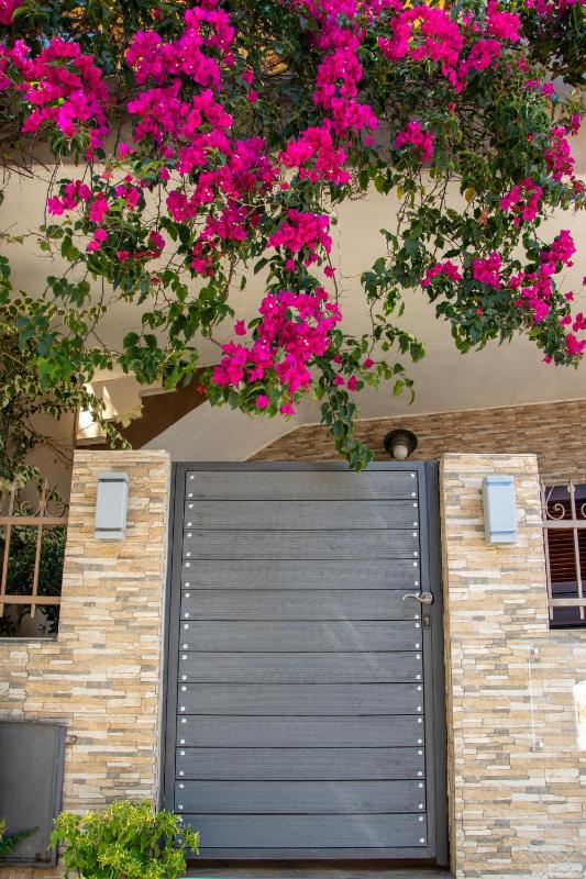 MarGio Skiathos Apartments - image 15