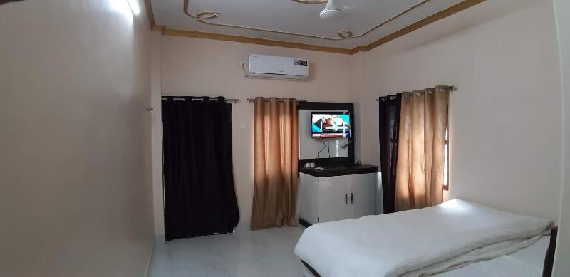 Sita Inn Home Stay Away From Home By Hotel Sita Varanasi - image 11