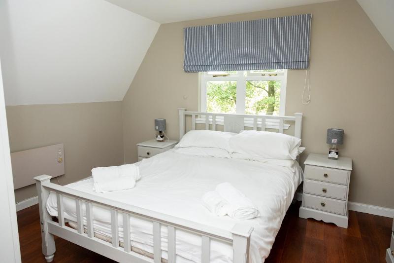 Three-Bedroom Lodge - Glen Clova image 3