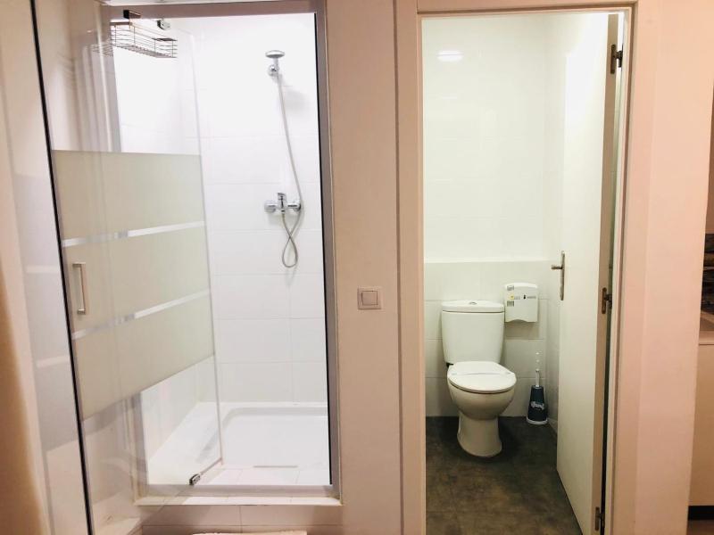  Small Double Room with Private Bathroom image 1