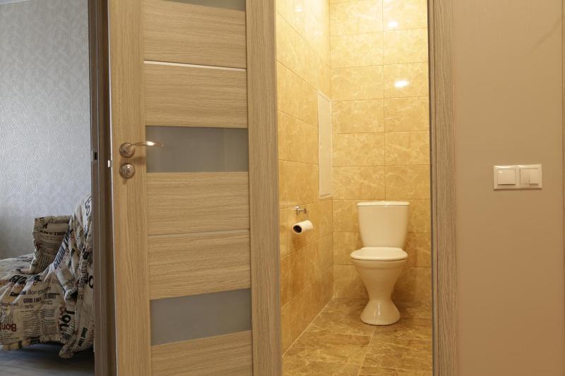 One-Bedroom Apartment image 2