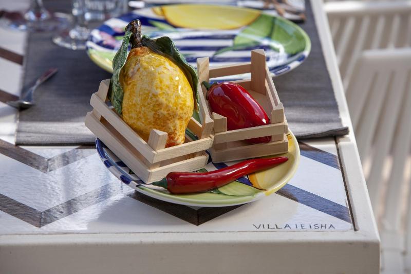 AMORE RENTALS - Villa Felice - image 34